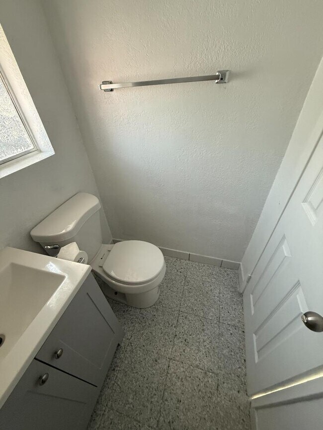 Foto del edificio - 66321 Buena Vista Ave