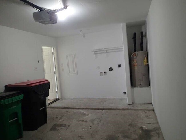 Foto del edificio - 6906 Lost Timber Ln