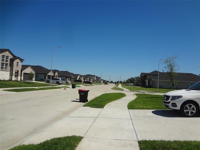 Building Photo - 7326 Audubon Russet Dr