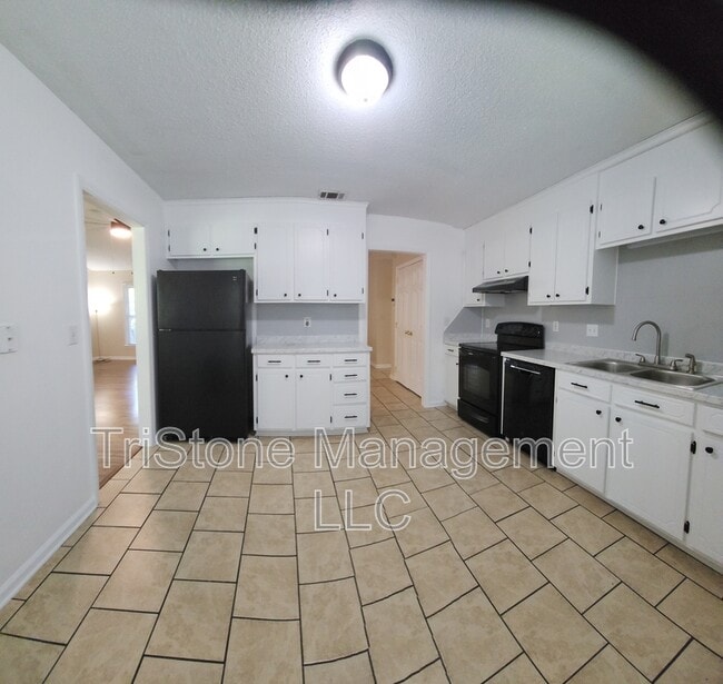 Building Photo - 501 Mary Charlotte Dr