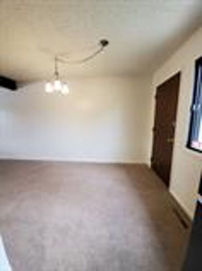 Foto del edificio - 2141 28th Ave Ct