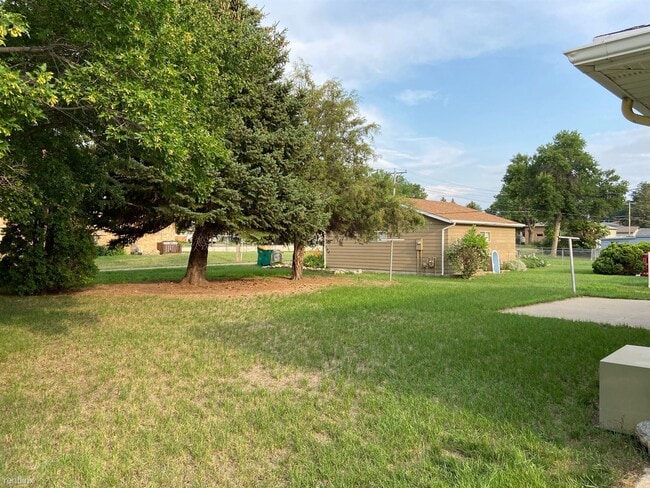 Building Photo - 3 br, 2 bath House - 1835 N 7th St