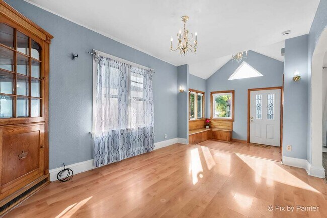 Building Photo - 2225 N 76th Ct