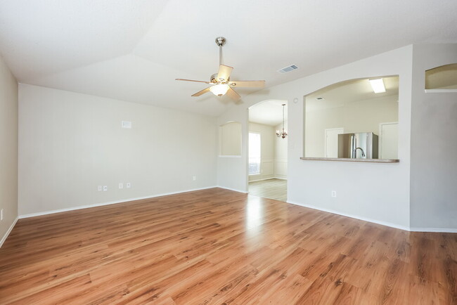 Building Photo - 10201 Dawson Trail