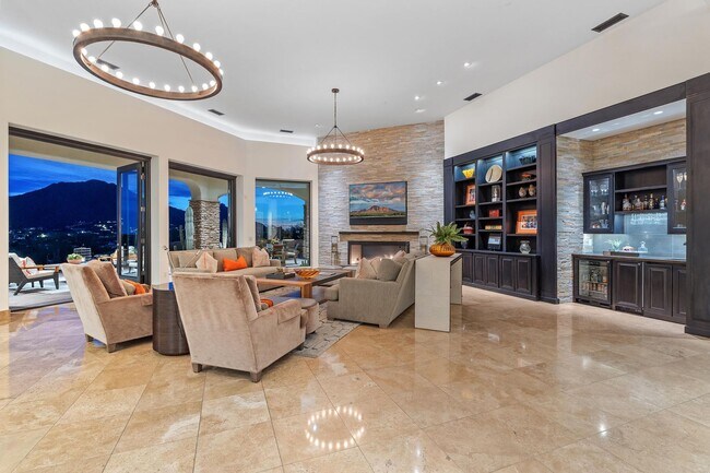 Foto del edificio - Rates Vary: $27,495 - $54,995