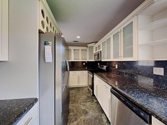 Foto del edificio - 8450 SW 27th Terrace