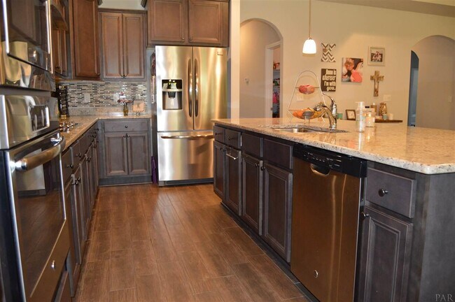Building Photo - 2951 Gemstone Cir