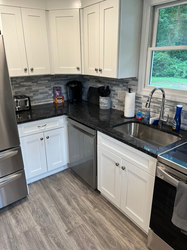 Foto del edificio - 11 Kathy Ann Dr