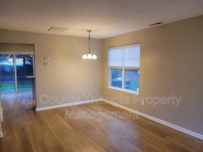 Foto del edificio - 317 Port Haven Dr