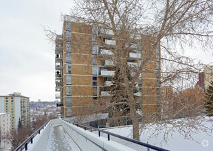 Building Photo - The Palisades
