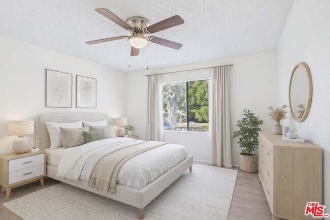 Foto del edificio - 236 S Ave 55