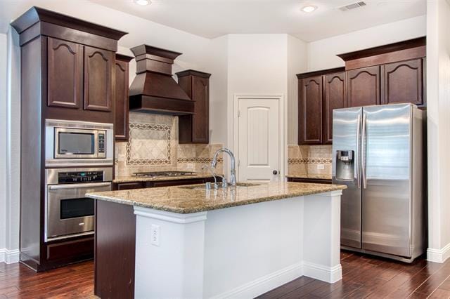 Building Photo - 8609 Dewland Dr