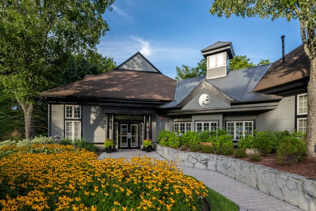 Halstead Countryside Apartments - 60 Village Circle Way Manchester, NH | Apartments.com