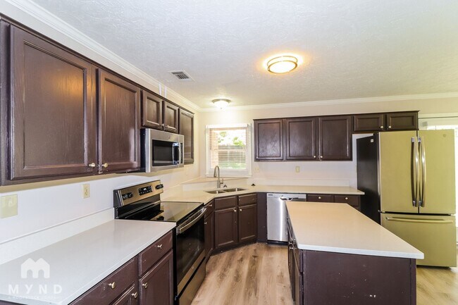 Building Photo - 8994 Fletcher Park Cir N