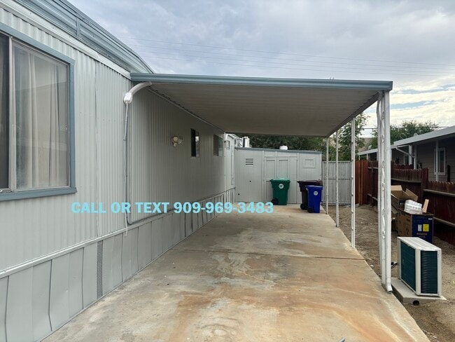 Building Photo - 33641 Westchester Dr