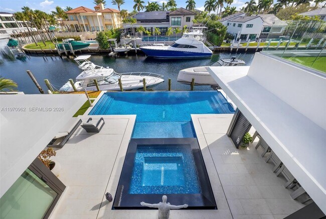 Foto del edificio - 13007 San Jose St