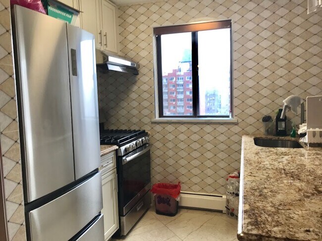 Foto del edificio - 50 Henry St