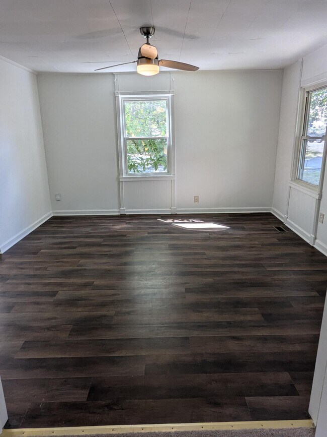 Photo - 2135 Rock Springs Rd House