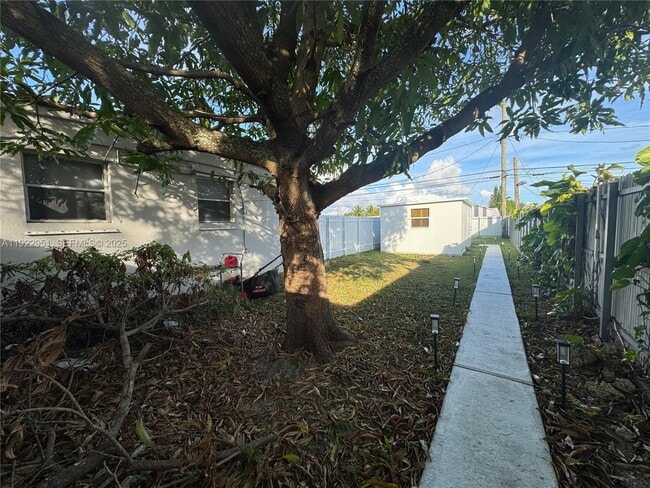 Foto del edificio - 4341 SW 99th Ct