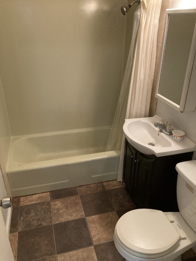 Foto principal - 926 Fulton St SE