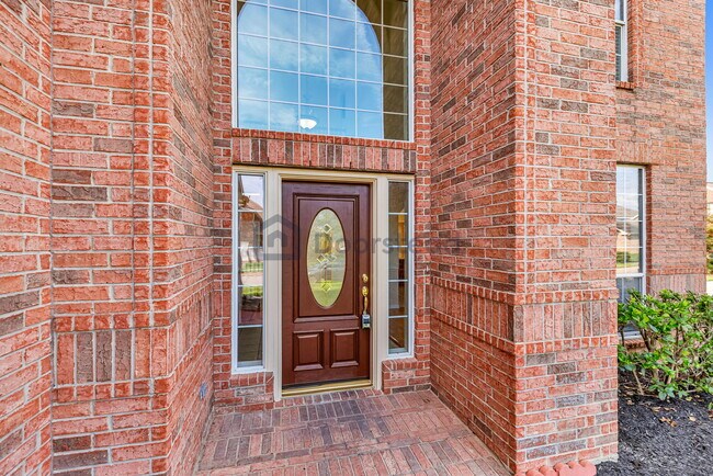 Building Photo - 19102 Crescent Pass Dr