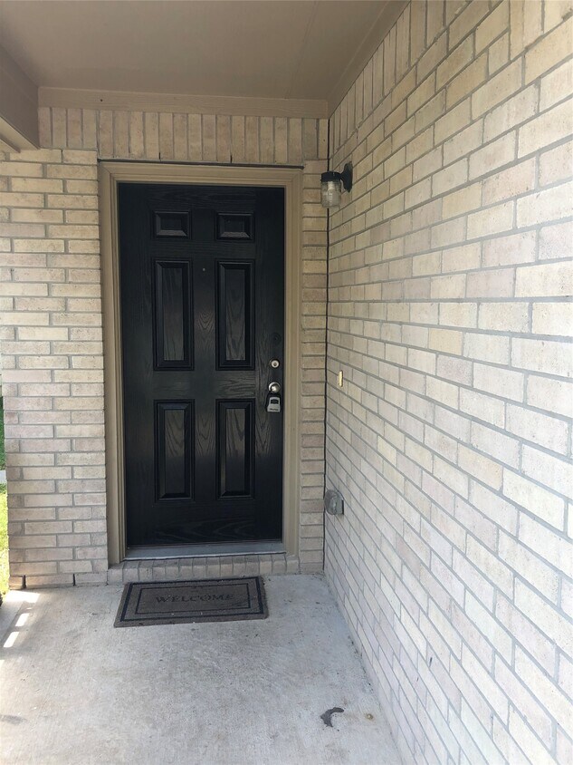 Building Photo - 15535 Kiplands Bend Dr