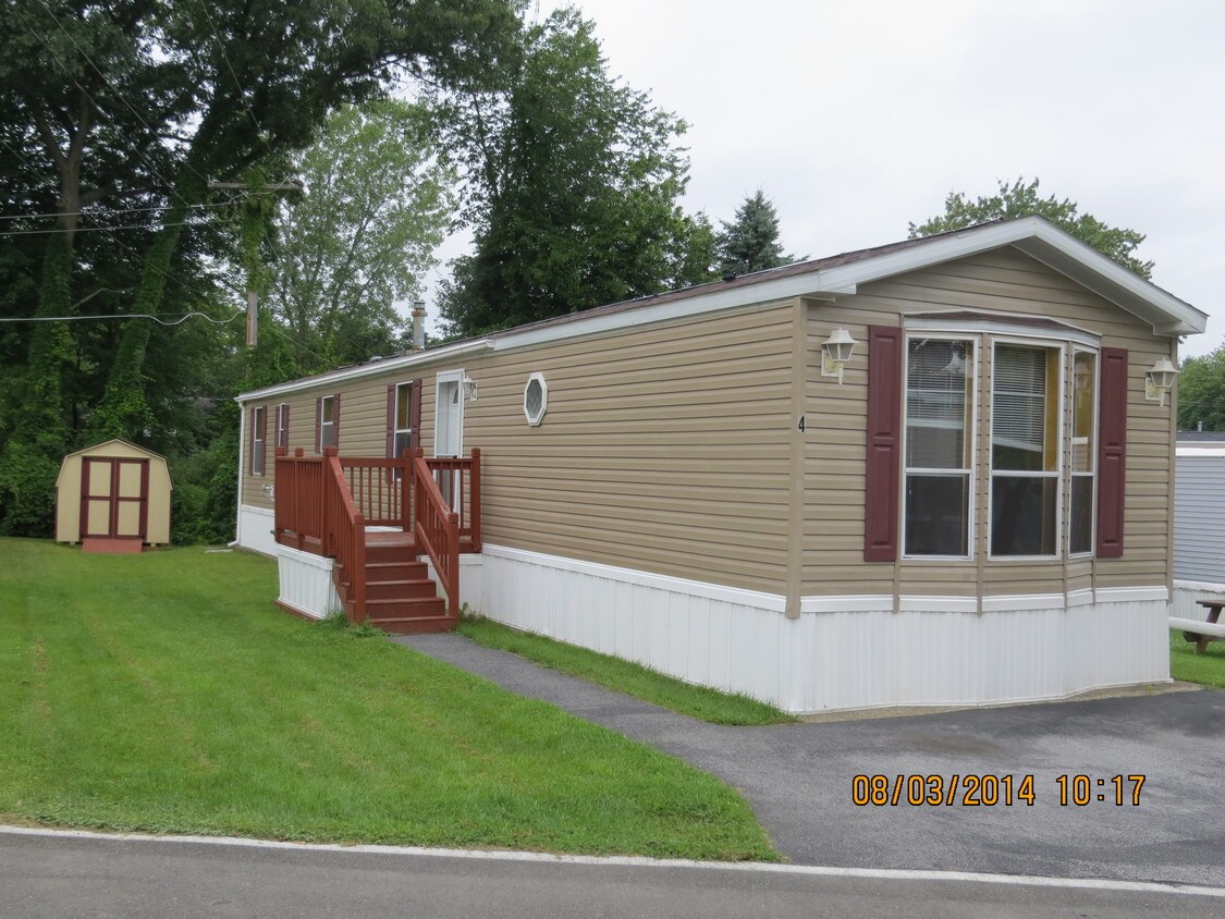 4 Lindy Loop, Jonesville, NY 12065 House for Rent in Jonesville, NY