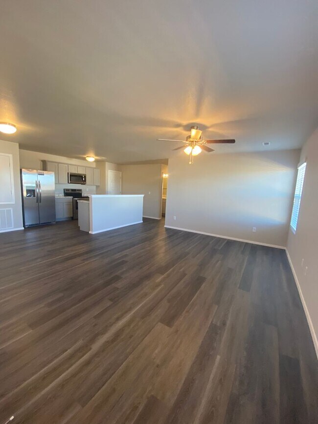 Foto del edificio - 2704 N Sidney St