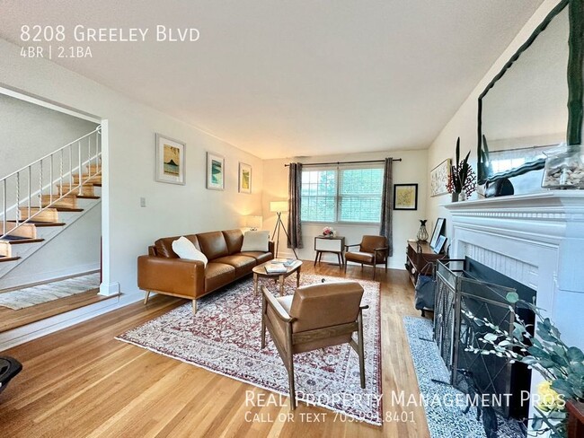 Building Photo - COMING SOON!  Rarely available -4BD / 2.5B...