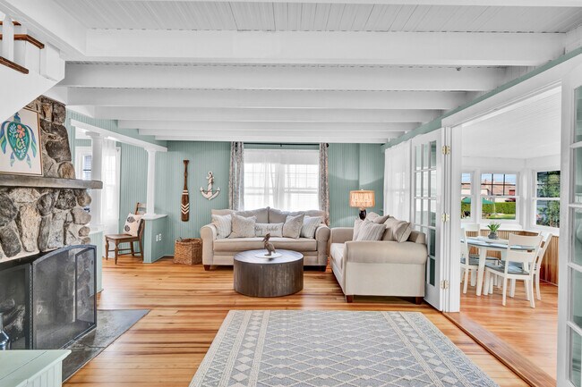 Foto del edificio - 7 Whitecap Rd