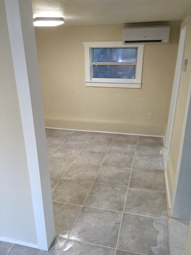 Foto del edificio - North Hyde Park 1 Bedroom Guest House