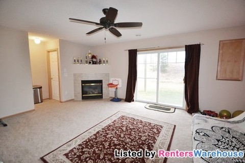 Building Photo - 5025 Fountain Ln N