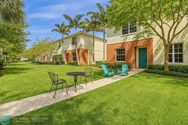 Primary Photo - 152 SW 7th Ct
