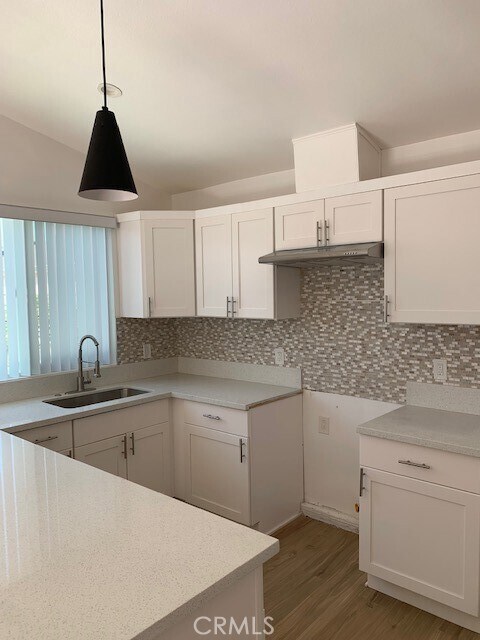 Foto del edificio - 14114 Olive St