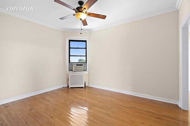 Foto del edificio - 21-77-77 33rd St
