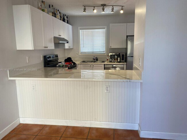 Foto del edificio - 6215 SW Kendale Lakes Cir