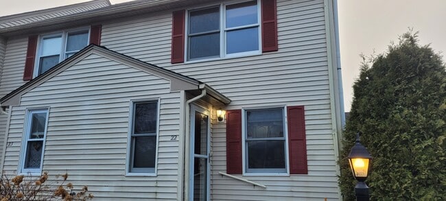 Building Photo - 125 Portland Ave