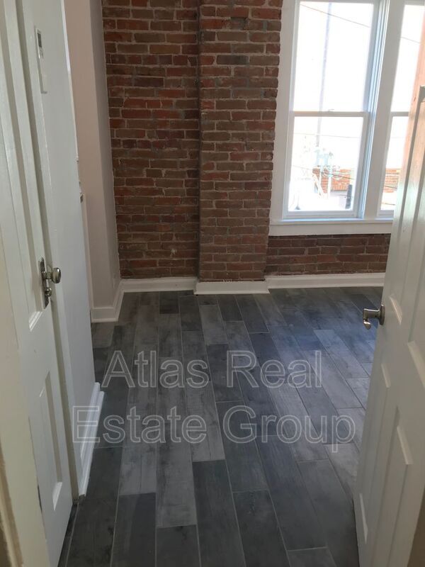 Building Photo - 5712 S Nevada St