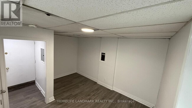 Building Photo - 676 Mt Pleasant Rd