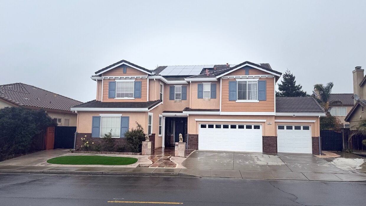 Foto principal - 312 Wetlands Edge Rd