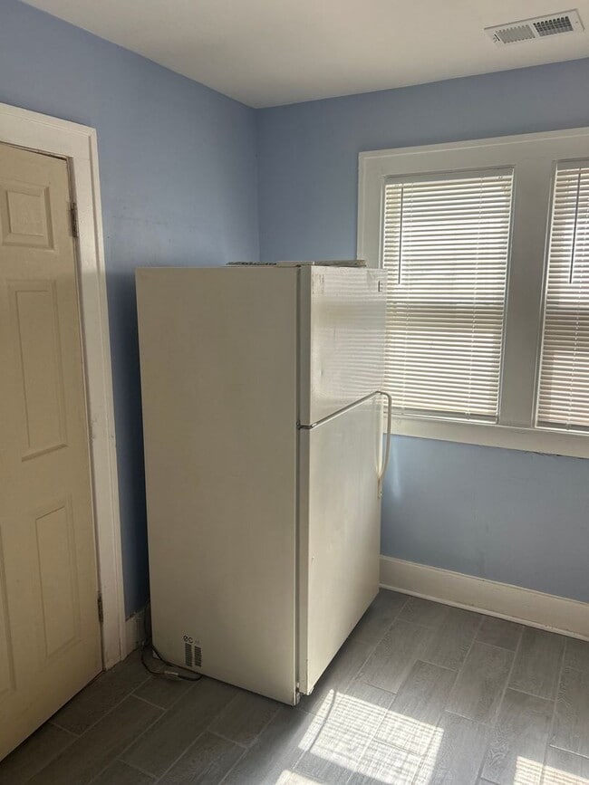 Foto del edificio - 16531 Kentucky St