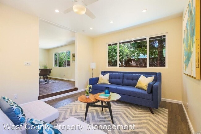 Foto del edificio - 2 br, 1 bath House - 7602 Elphick Rd Unit C