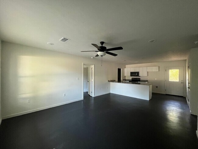 Foto del edificio - 7005 Gibson Rd