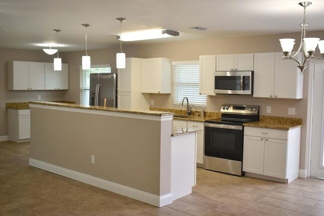 Foto del edificio - 826 Palama Way