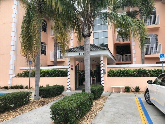 Foto del edificio - NEW PRICE! Venice, FL 3BR/2BA/1CG Seasonal Rental in Courtyards of Gondola Park
