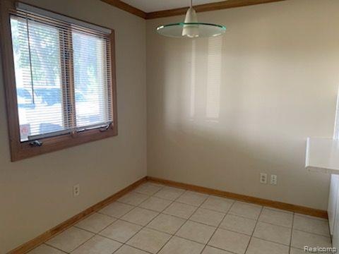 Building Photo - 3120 Parker Dr