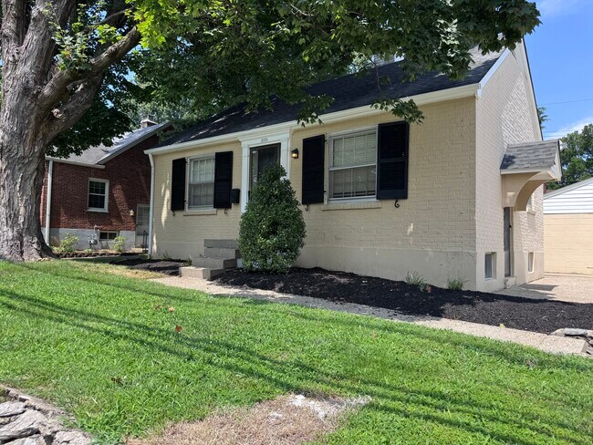 Building Photo - 3029 Bon Air Ave
