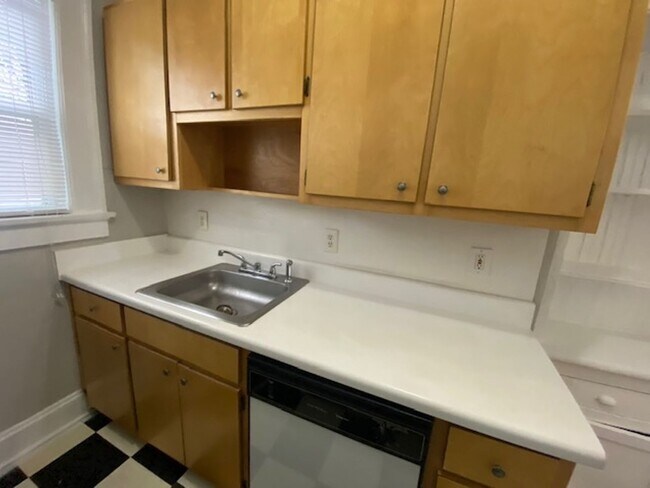 Foto del interior - Charming Apartments in the Heart of Virginia Highland!