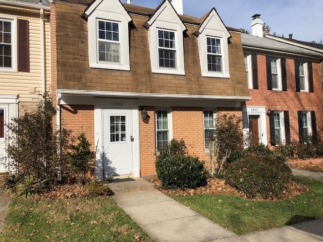 Photo - Beautifully remodeled 3-bed 2.5-bath Townh... Townhome