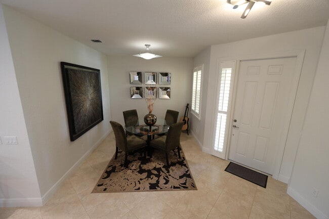 Building Photo - 5027 Dulce Ct